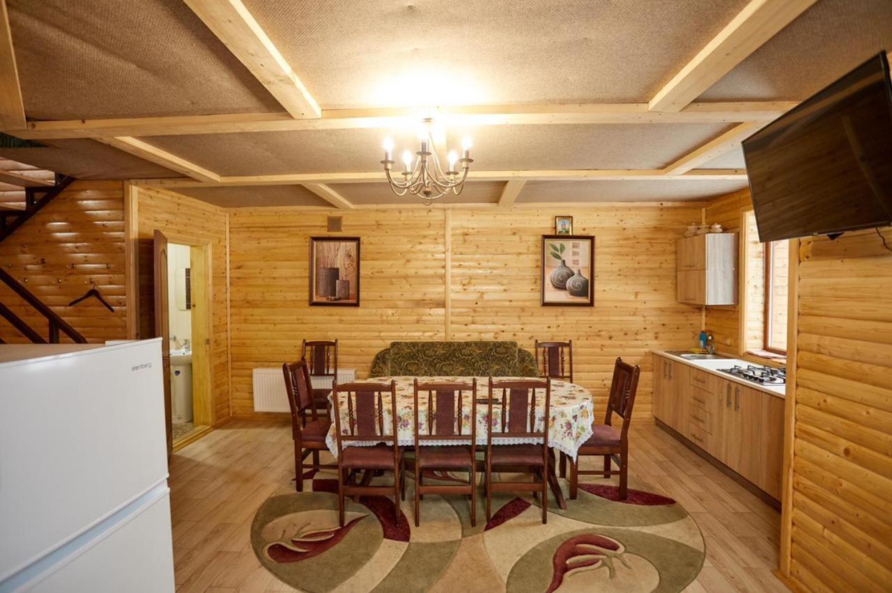 Villa Na Uzlissi Мигово Экстерьер фото